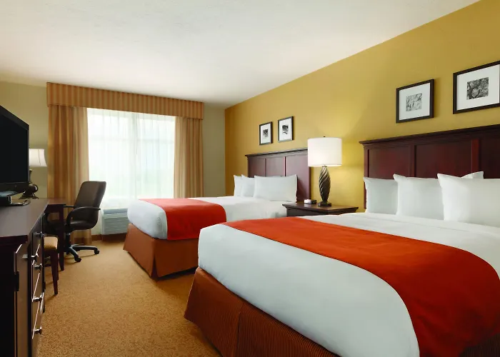 Hotel Country & By Radisson, Airport, Az 5*