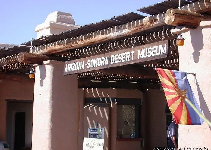 Country & By Radisson, Airport, Az 5* Tucson