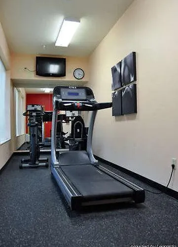Country & By Radisson, Airport, Az 5*