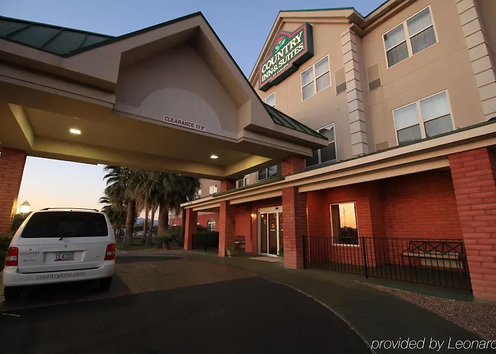 Country & By Radisson, Airport, Az Hotel 5*