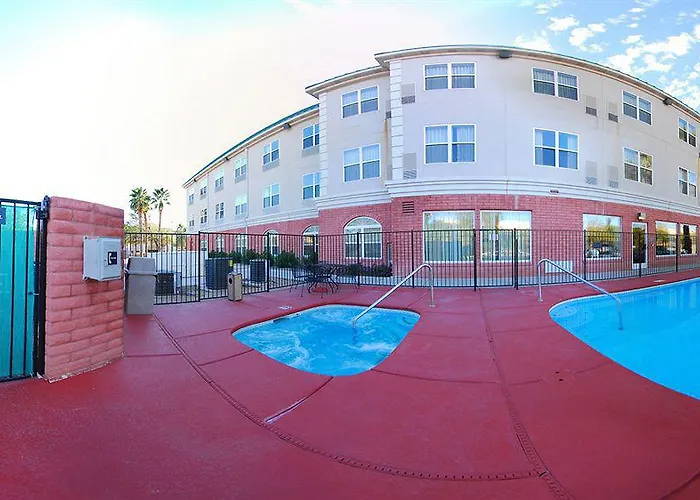 Hotel Country & By Radisson, Airport, Az